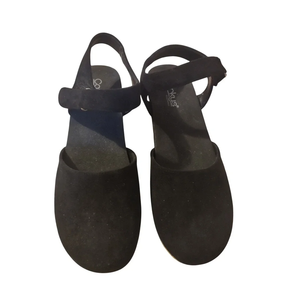 Corkys All In Black Faux Suede Cork Wedge Sandals Ankle Strap‎ Womens 10